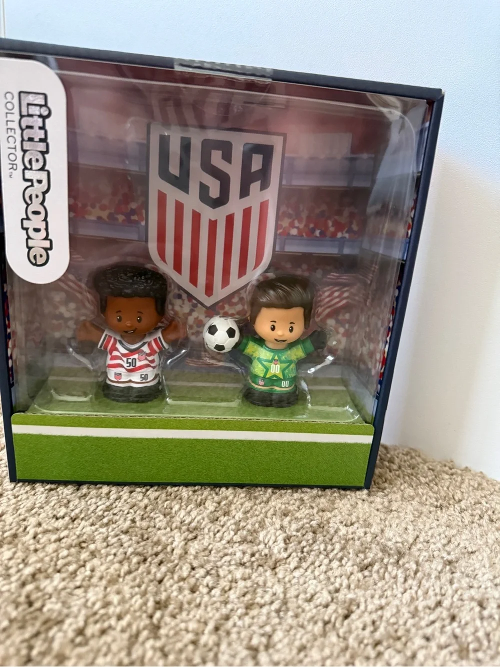 USA Soccer FIFA Fisher-Price Little People Collector Soccer Figures NIP